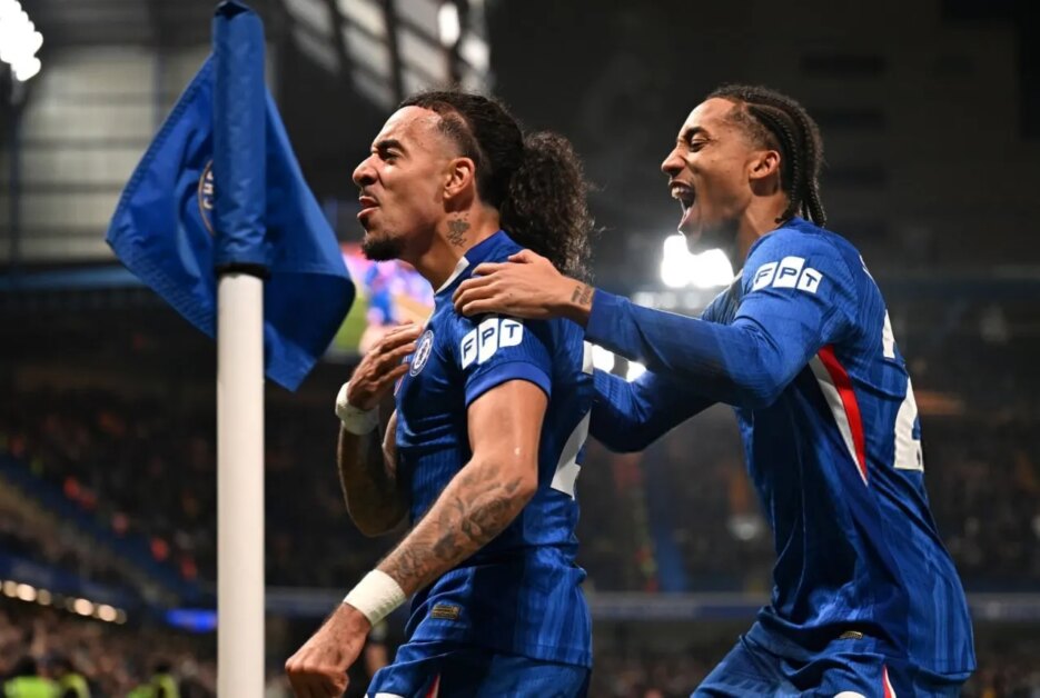 บทสรุปพรีเมียร์ลีก: เชลซีชนะ, พลปืนบุก, สเปอร์สเสมอในบ้าน และอื่นๆ อีกมากมาย