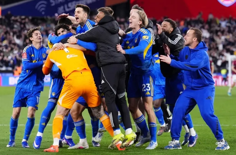 สรุปผลเอฟเอ คัพ: ลีดส์ยุติความแห้งแล้งในรอบรองชนะเลิศเอฟเอ คัพ 39 ปี